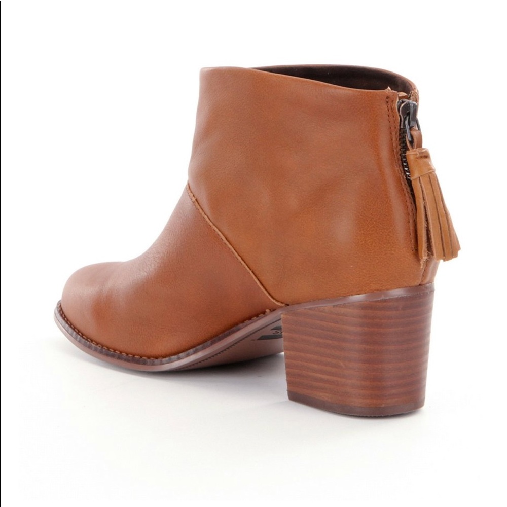 Toms | Tan | size 7.5 | Leila booties